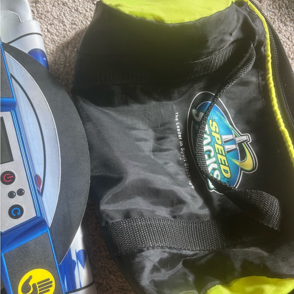 stacking cups - Picture 5 of 5